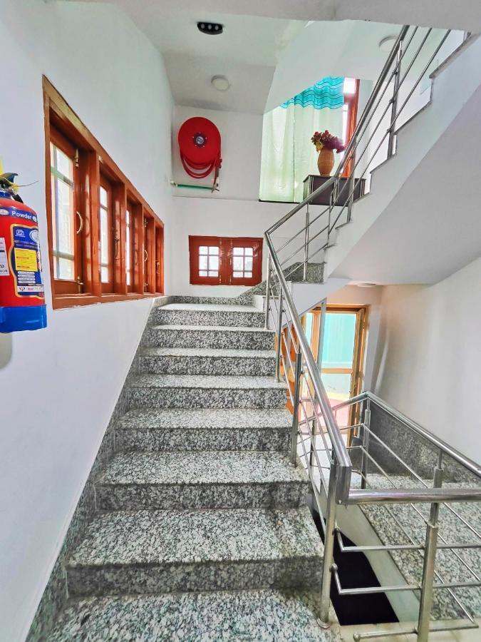 Roseline Inn Srīnagar المظهر الخارجي الصورة