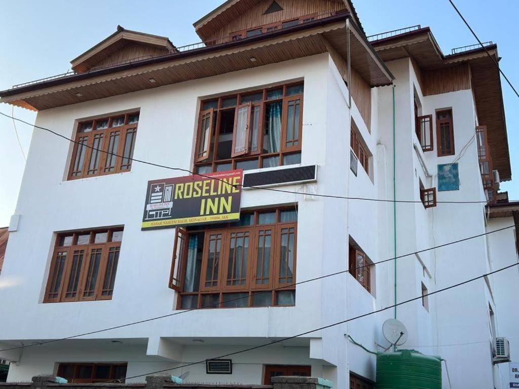 Roseline Inn Srīnagar المظهر الخارجي الصورة