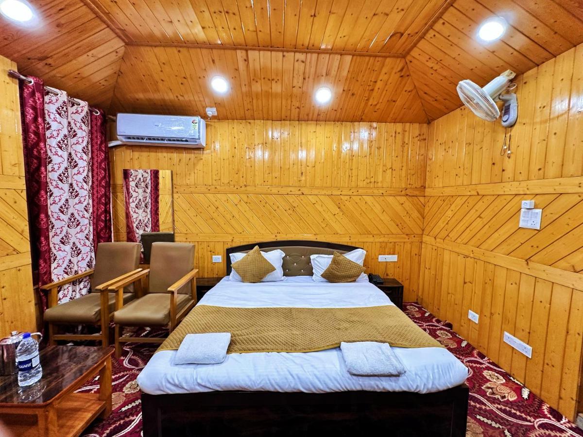 Roseline Inn Srīnagar المظهر الخارجي الصورة
