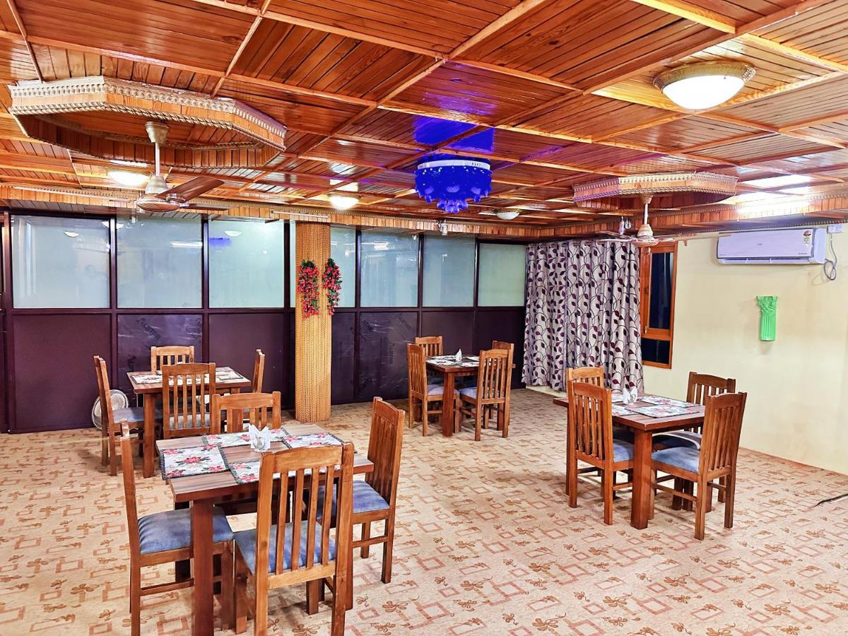 Roseline Inn Srīnagar المظهر الخارجي الصورة