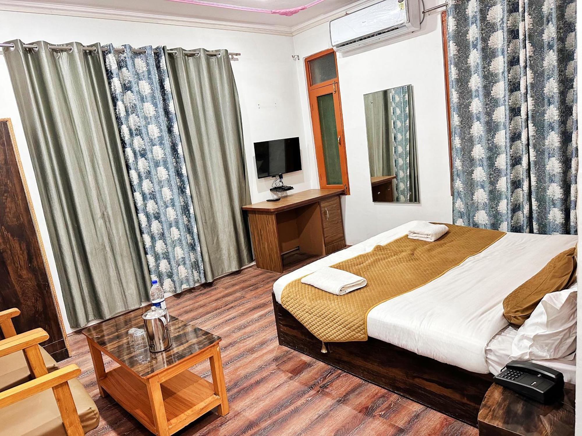 Roseline Inn Srīnagar المظهر الخارجي الصورة
