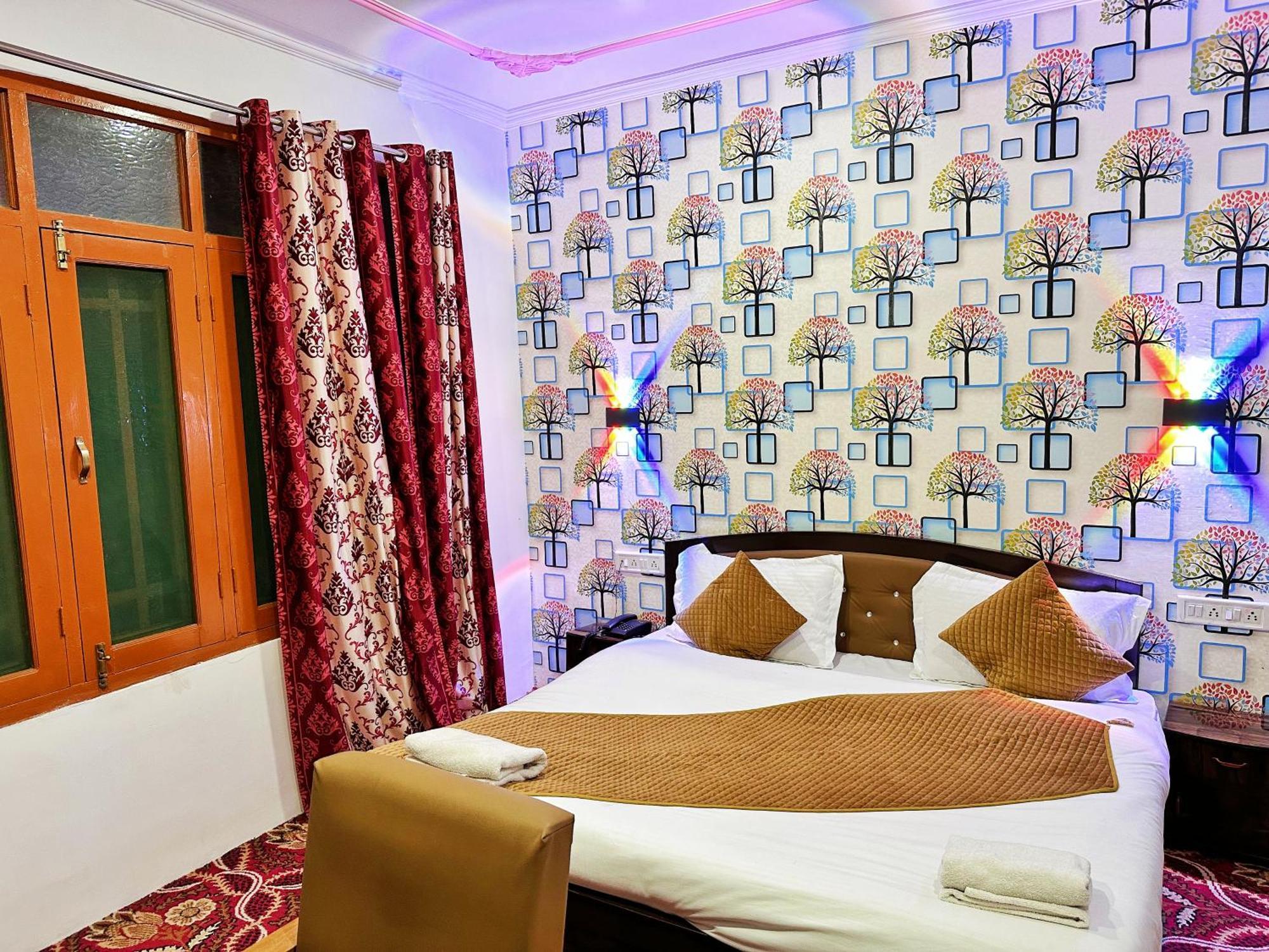 Roseline Inn Srīnagar المظهر الخارجي الصورة